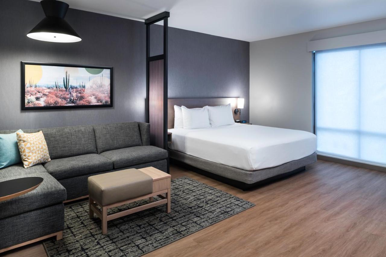 Hyatt Place Phoenix Hotel Tempe