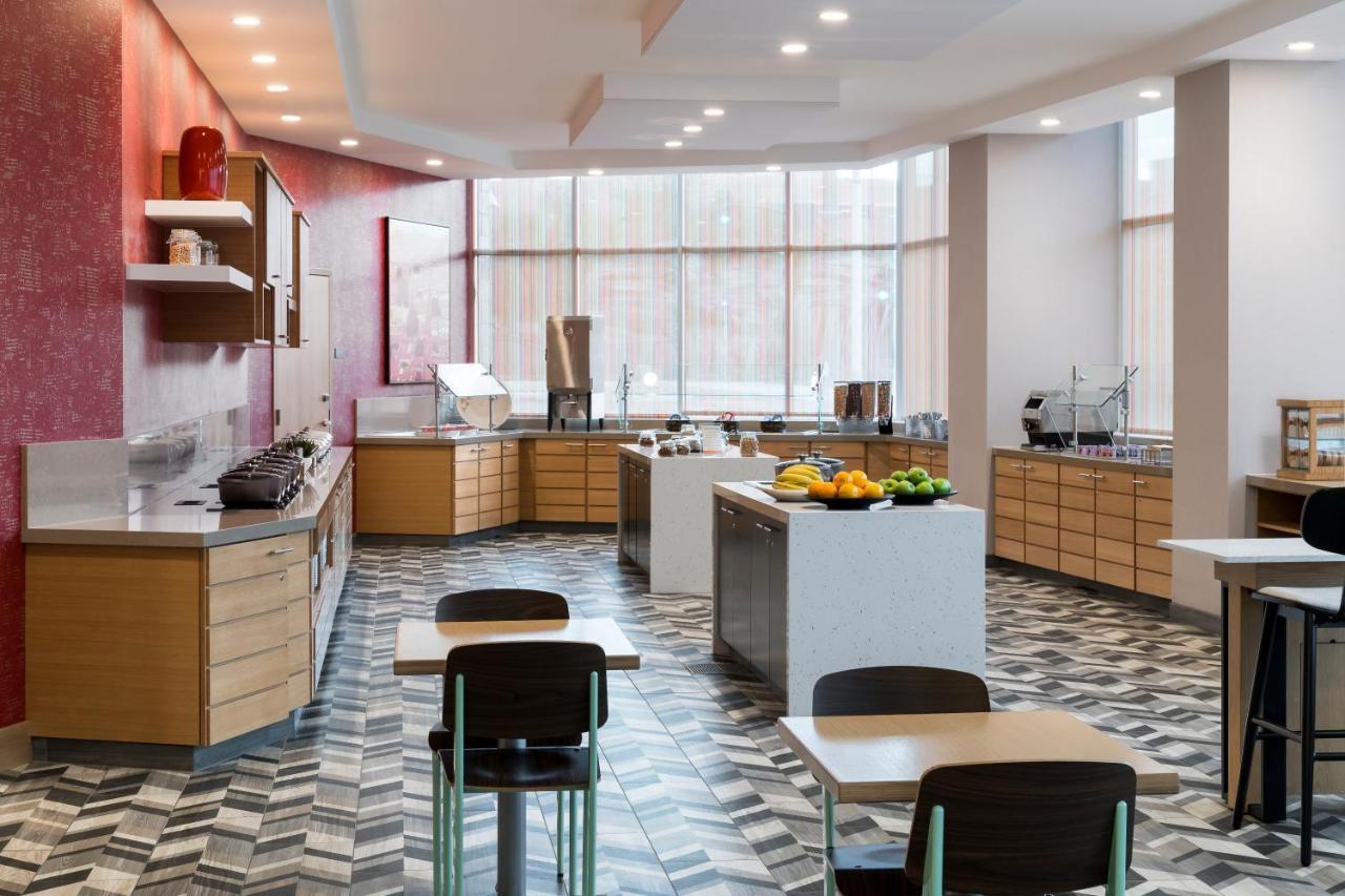 Hyatt Place Phoenix
